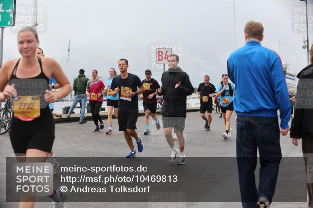 13.09.2026 - Kiel Lauf Andreas Tolksdorf http://msf.ph/oto/10469813 13.09.2026 12:09:49 Kiellinie 2732, 583, 547, 4240, 4, 10696 meine-sportfotos.de