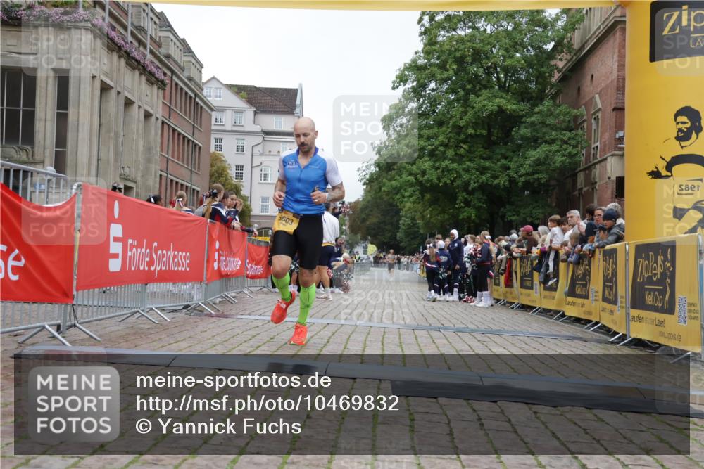 13.09.2026 - Kiel Lauf Yannick Fuchs http://msf.ph/oto/10469832 13.09.2026 10:23:14 Ziel 3465, 4645, 8809, 9678, 10568, 5326, 5603, 716, 6302, 151, 5603 meine-sportfotos.de