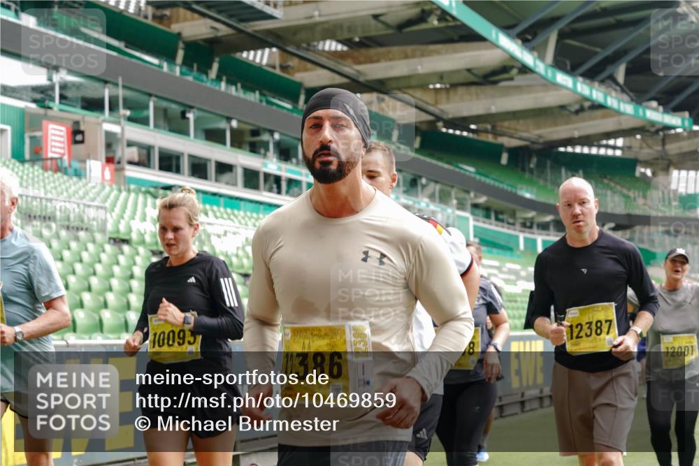 13.09.2026 - 21. swb-Marathon Bremen Michael Burmester http://msf.ph/oto/10469859 13.09.2026 10:36:22 Laufen im Stadion 10092, 10093, 10144, 10152, 10153, 10154, 10160, 10173, 10175, 10181, 10182, 10186, 10187, 10195, 10198, 10237, 10245, 10251, 10257, 10263, 10272, 10275, 10278, 10291, 10296, 10306, 10309, 10327, 10331, 10332, 10338, 10357, 10377, 10382, 10390, 10403, 10409, 10411, 10420, 10427, 10429, 10439, 10473, 10477, 10481, 10492, 10497, 10500, 10528, 10531, 10560, 10569, 10607, 10613, 10617, 10633, 10636, 10647, 10648, 10659, 10671, 10672, 10715 meine-sportfotos.de