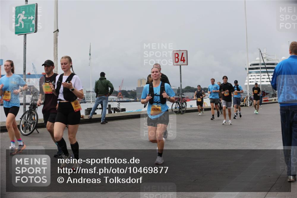 13.09.2026 - Kiel Lauf Andreas Tolksdorf http://msf.ph/oto/10469877 13.09.2026 12:09:51 Kiellinie 1583, 4240, 661, 10696, 4 meine-sportfotos.de