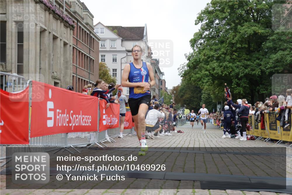 13.09.2026 - Kiel Lauf Yannick Fuchs http://msf.ph/oto/10469926 13.09.2026 10:23:39 Ziel 716, 2937, 3465, 4645, 6302, 8809, 9678, 10568, 9678 meine-sportfotos.de