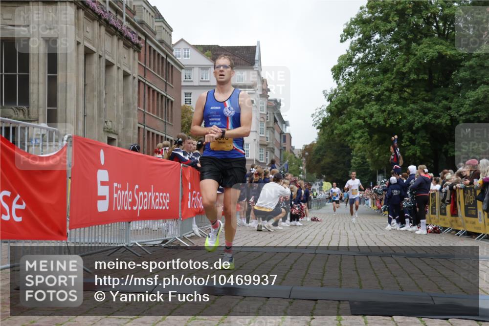 13.09.2026 - Kiel Lauf Yannick Fuchs http://msf.ph/oto/10469937 13.09.2026 10:23:40 Ziel 716, 2937, 3465, 4645, 6302, 8809, 9678, 10568, 9678 meine-sportfotos.de