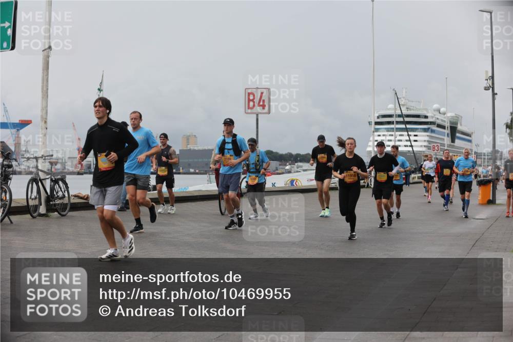 13.09.2026 - Kiel Lauf Andreas Tolksdorf http://msf.ph/oto/10469955 13.09.2026 12:09:56 Kiellinie 2199, 4, 11956, 3 meine-sportfotos.de