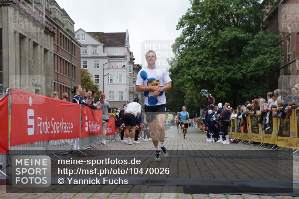 13.09.2026 - Kiel Lauf Yannick Fuchs http://msf.ph/oto/10470026 13.09.2026 10:23:47 Ziel 2937, 716, 3465, 4645, 6302, 8809, 8809, 9678, 10568 meine-sportfotos.de