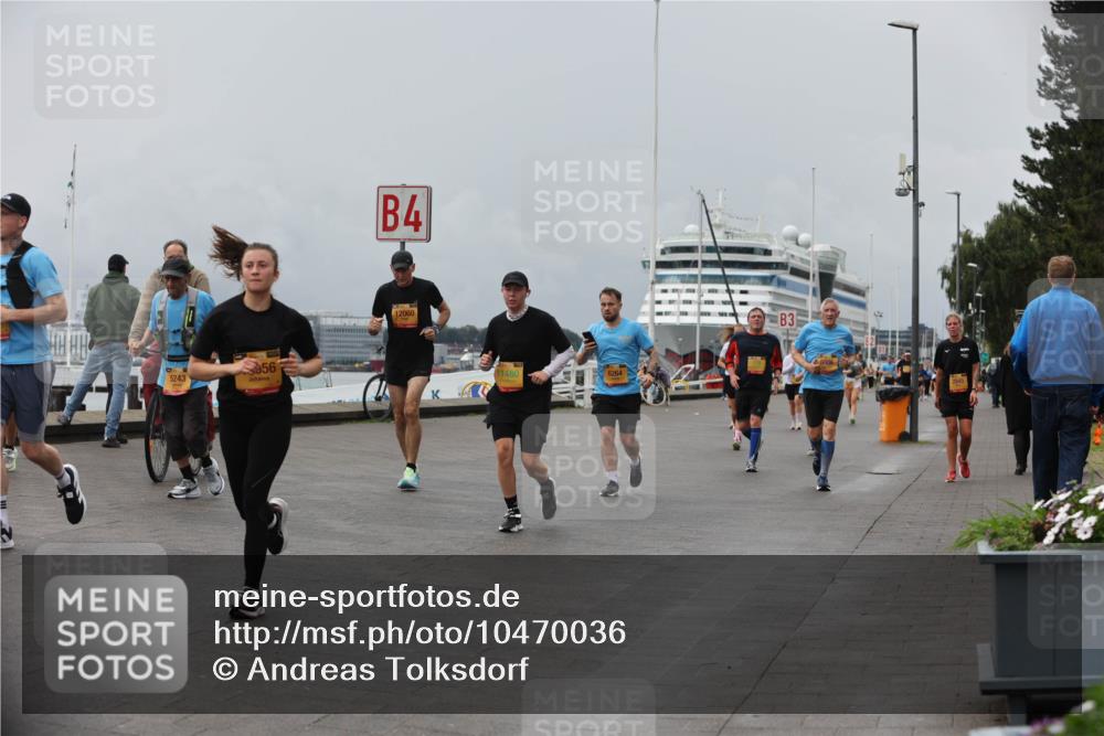 13.09.2026 - Kiel Lauf Andreas Tolksdorf http://msf.ph/oto/10470036 13.09.2026 12:09:58 Kiellinie 4 meine-sportfotos.de