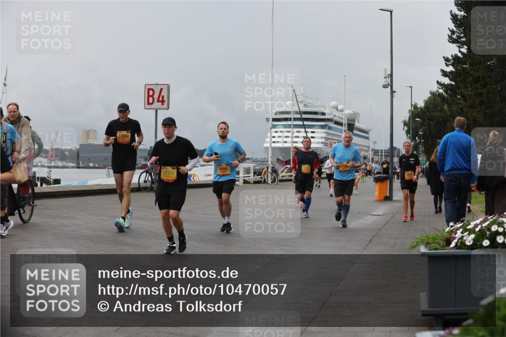 13.09.2026 - Kiel Lauf Andreas Tolksdorf http://msf.ph/oto/10470057 13.09.2026 12:09:59 Kiellinie 12060, 4, 11480, 6264, 2 meine-sportfotos.de