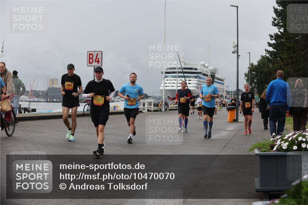 13.09.2026 - Kiel Lauf Andreas Tolksdorf http://msf.ph/oto/10470070 13.09.2026 12:09:59 Kiellinie 12060, 4, 11480, 6264, 6006 meine-sportfotos.de