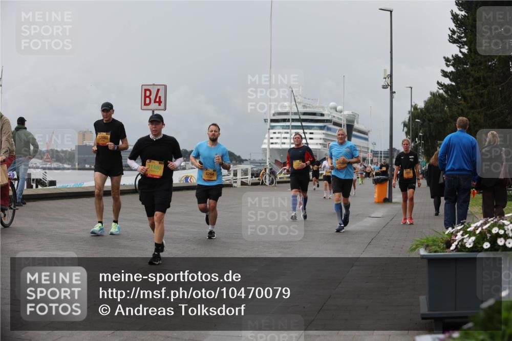 13.09.2026 - Kiel Lauf Andreas Tolksdorf http://msf.ph/oto/10470079 13.09.2026 12:09:59 Kiellinie 12060, 4, 11480, 6264 meine-sportfotos.de