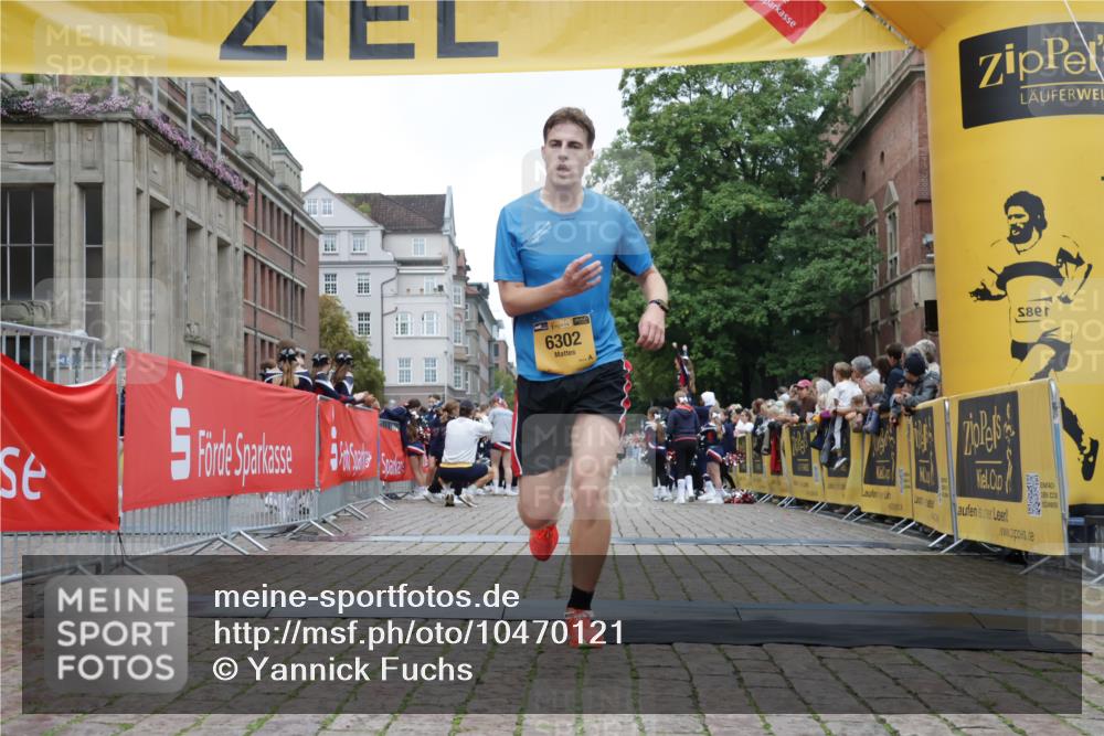 13.09.2026 - Kiel Lauf Yannick Fuchs http://msf.ph/oto/10470121 13.09.2026 10:24:02 Ziel 716, 2937, 2664, 6018, 6433, 7195, 9298, 11647, 6302 meine-sportfotos.de