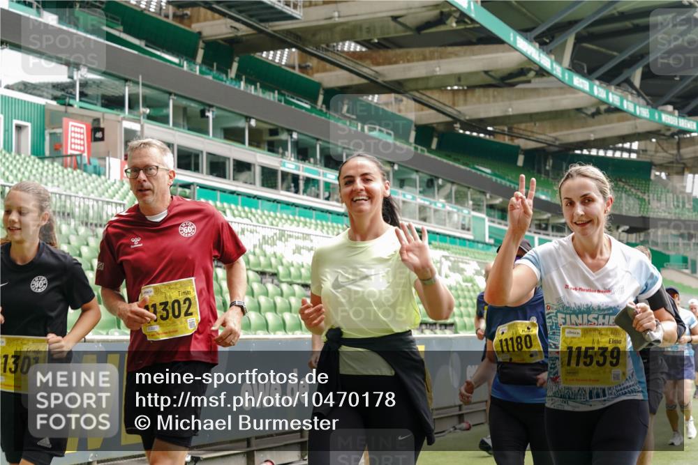 13.09.2026 - 21. swb-Marathon Bremen Michael Burmester http://msf.ph/oto/10470178 13.09.2026 10:36:26 Laufen im Stadion 10092, 10093, 10144, 10152, 10153, 10154, 10160, 10173, 10175, 10181, 10182, 10186, 10187, 10195, 10198, 10237, 10245, 10251, 10257, 10263, 10272, 10275, 10278, 10291, 10296, 10306, 10309, 10327, 10331, 10332, 10338, 10357, 10377, 10382, 10390, 10403, 10409, 10411, 10420, 10427, 10429, 10439, 10473, 10477, 10481, 10492, 10497, 10500, 10528, 10531, 10560, 10569, 10607, 10613, 10617, 10633, 10636, 10647, 10648, 10659, 10663, 10671, 10672, 10715 meine-sportfotos.de