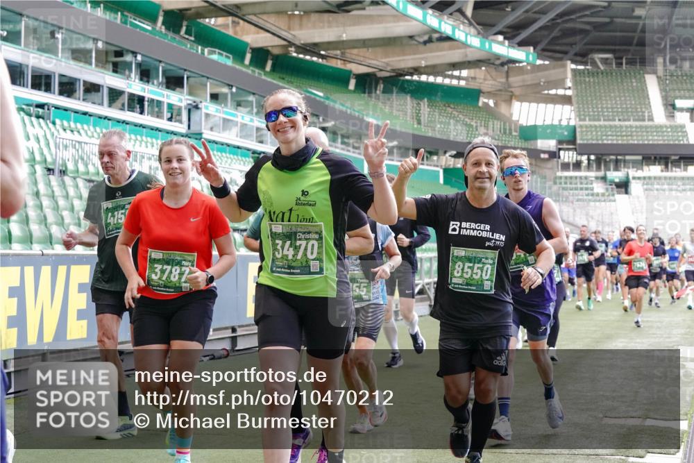 13.09.2026 - 21. swb-Marathon Bremen Michael Burmester http://msf.ph/oto/10470212 13.09.2026 13:14:14 Laufen im Stadion 183, 270, 278, 300, 349, 414, 460, 576, 600, 631, 695, 702, 768, 933, 950, 956, 1005, 1008, 1047, 1143, 1392, 1408, 1426, 1573, 1596, 1641, 1818, 1819, 1991, 2024, 2035, 2079, 2233, 2314, 2387, 2412, 2439, 2457, 2461, 2478, 2494, 2521, 2540, 2564, 2612, 2665, 2684, 2690, 2691, 2693, 2737, 2773, 2792, 2816, 2829, 2838, 2861, 2865, 2884, 2887, 2921, 2972, 2978, 3016, 3111, 3209, 3253, 3277, 3293, 3304, 3313, 3355, 3378, 3405, 3428, 3653, 3661, 3680, 4034, 4080, 4306, 703 meine-sportfotos.de
