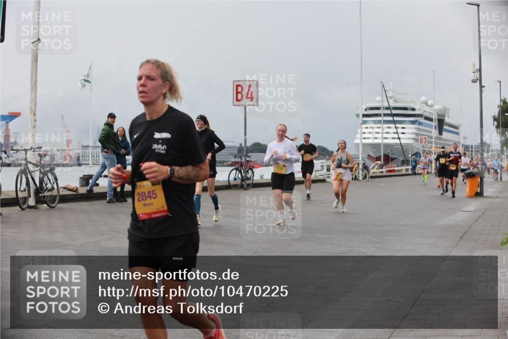 13.09.2026 - Kiel Lauf Andreas Tolksdorf http://msf.ph/oto/10470225 13.09.2026 12:10:08 Kiellinie 1, 39, 2845, 4, 3 meine-sportfotos.de