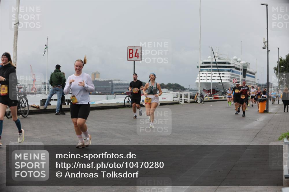13.09.2026 - Kiel Lauf Andreas Tolksdorf http://msf.ph/oto/10470280 13.09.2026 12:10:10 Kiellinie 3885, 4, 3 meine-sportfotos.de