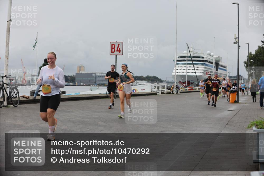 13.09.2026 - Kiel Lauf Andreas Tolksdorf http://msf.ph/oto/10470292 13.09.2026 12:10:11 Kiellinie 7500, 4, 3 meine-sportfotos.de