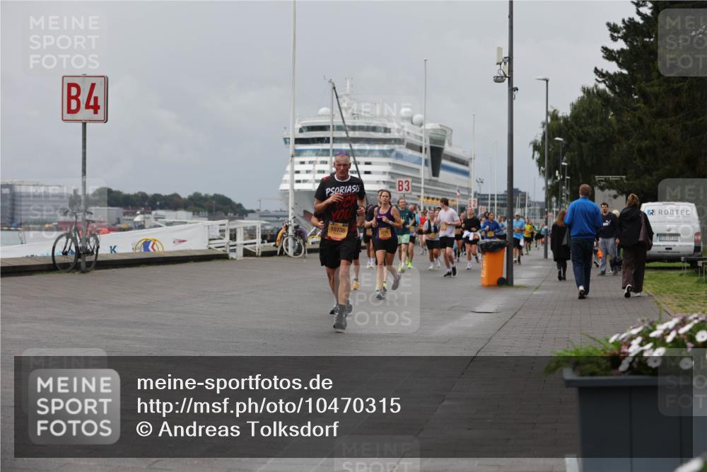 13.09.2026 - Kiel Lauf Andreas Tolksdorf http://msf.ph/oto/10470315 13.09.2026 12:10:14 Kiellinie 4, 10736, 3, 100 meine-sportfotos.de