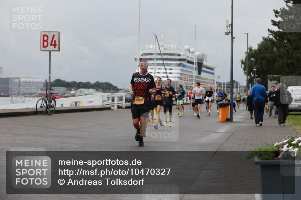 13.09.2026 - Kiel Lauf Andreas Tolksdorf http://msf.ph/oto/10470327 13.09.2026 12:10:15 Kiellinie 4, 10736, 3, 2 meine-sportfotos.de