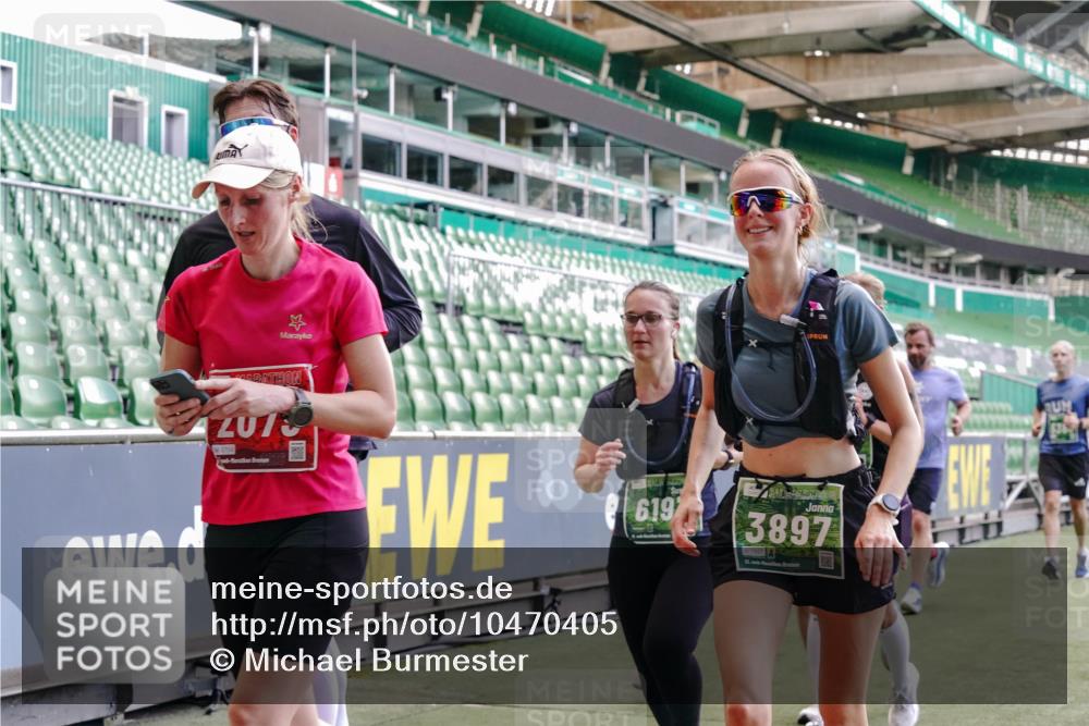 13.09.2026 - 21. swb-Marathon Bremen Michael Burmester http://msf.ph/oto/10470405 13.09.2026 13:14:18 Laufen im Stadion 183, 266, 270, 278, 300, 349, 414, 460, 576, 600, 631, 695, 702, 768, 933, 950, 956, 1005, 1008, 1047, 1143, 1392, 1408, 1426, 1573, 1596, 1641, 1818, 1819, 1991, 2024, 2035, 2079, 2233, 2314, 2387, 2412, 2439, 2457, 2461, 2466, 2494, 2521, 2540, 2564, 2612, 2665, 2690, 2691, 2693, 2737, 2773, 2792, 2816, 2829, 2838, 2861, 2865, 2884, 2887, 2921, 2972, 2978, 3016, 3111, 3209, 3253, 3277, 3304, 3313, 3355, 3378, 3405, 3428, 3653, 3661, 3680, 4034, 4080, 4306, 703 meine-sportfotos.de