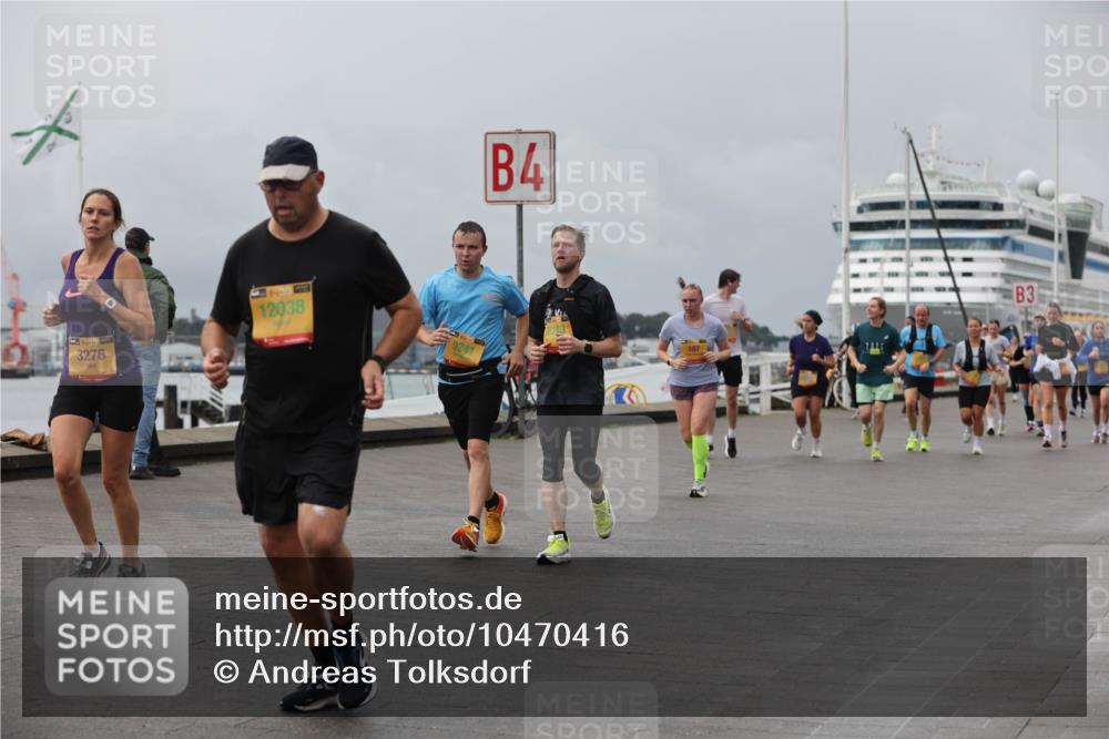 13.09.2026 - Kiel Lauf Andreas Tolksdorf http://msf.ph/oto/10470416 13.09.2026 12:10:20 Kiellinie 39, 3276, 1, 39, 12038, 4, 187, 3 meine-sportfotos.de