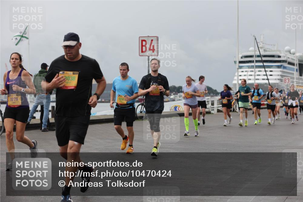 13.09.2026 - Kiel Lauf Andreas Tolksdorf http://msf.ph/oto/10470424 13.09.2026 12:10:20 Kiellinie 39, 3276, 1, 39, 2038, 39, 924, 4, 3 meine-sportfotos.de