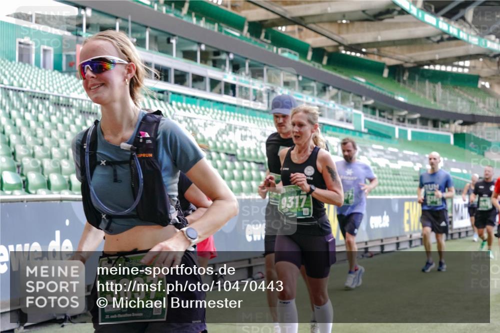13.09.2026 - 21. swb-Marathon Bremen Michael Burmester http://msf.ph/oto/10470443 13.09.2026 13:14:18 Laufen im Stadion 183, 266, 270, 278, 300, 349, 414, 460, 576, 600, 631, 695, 702, 768, 933, 950, 956, 1005, 1008, 1047, 1143, 1392, 1408, 1426, 1573, 1596, 1641, 1818, 1819, 1991, 2024, 2035, 2079, 2233, 2314, 2387, 2412, 2439, 2457, 2461, 2466, 2494, 2521, 2540, 2564, 2612, 2665, 2690, 2691, 2693, 2737, 2773, 2792, 2816, 2829, 2838, 2861, 2865, 2884, 2887, 2921, 2972, 2978, 3016, 3111, 3209, 3253, 3277, 3304, 3313, 3355, 3378, 3405, 3428, 3653, 3661, 3680, 4034, 4080, 4306, 703 meine-sportfotos.de