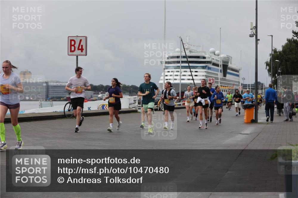13.09.2026 - Kiel Lauf Andreas Tolksdorf http://msf.ph/oto/10470480 13.09.2026 12:10:23 Kiellinie 4, 3 meine-sportfotos.de