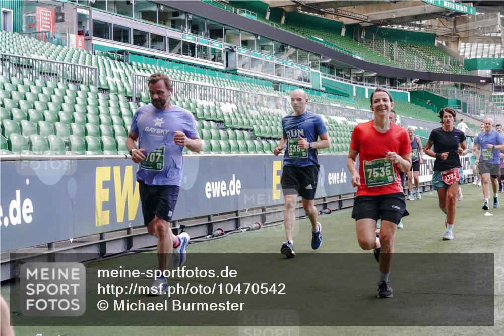13.09.2026 - 21. swb-Marathon Bremen Michael Burmester http://msf.ph/oto/10470542 13.09.2026 13:14:20 Laufen im Stadion 183, 266, 270, 278, 300, 349, 414, 460, 576, 600, 631, 695, 702, 768, 933, 950, 956, 1005, 1008, 1047, 1143, 1392, 1408, 1426, 1573, 1596, 1641, 1818, 1819, 1991, 2024, 2035, 2079, 2233, 2314, 2387, 2412, 2439, 2457, 2461, 2466, 2484, 2494, 2521, 2540, 2564, 2612, 2665, 2690, 2691, 2693, 2737, 2773, 2792, 2816, 2829, 2838, 2861, 2865, 2884, 2887, 2921, 2972, 2978, 3016, 3111, 3209, 3253, 3277, 3304, 3313, 3355, 3378, 3405, 3428, 3653, 3661, 3670, 3680, 4034, 4080, 4306, 703 meine-sportfotos.de