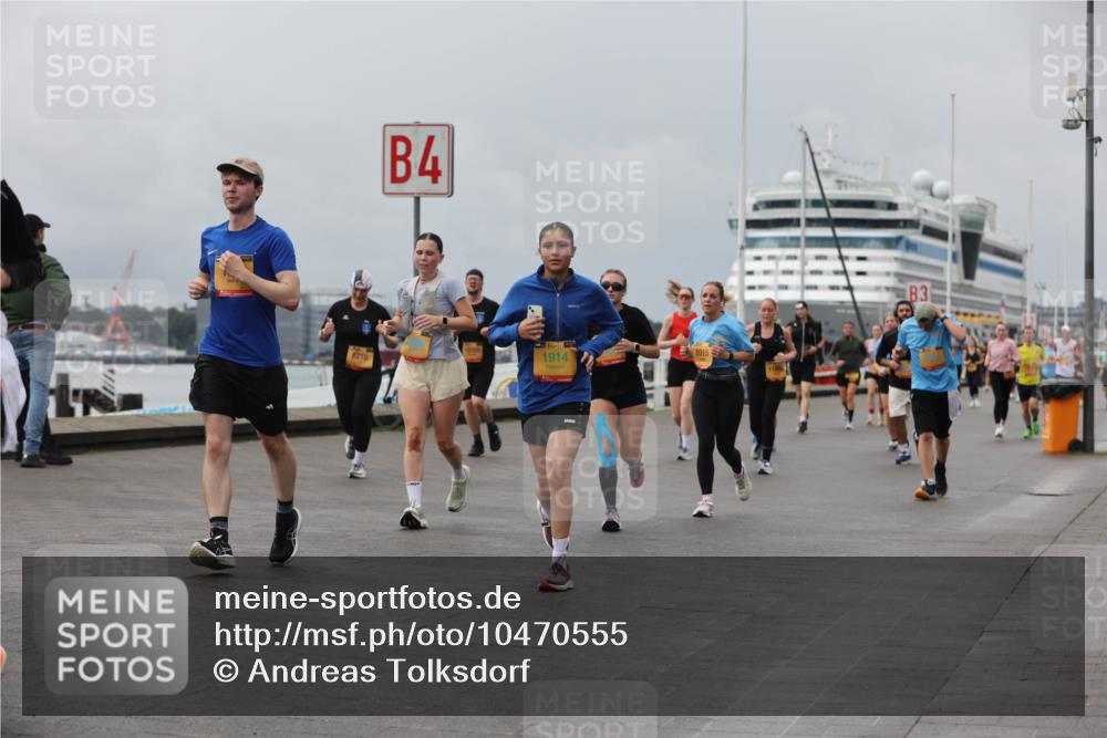 13.09.2026 - Kiel Lauf Andreas Tolksdorf http://msf.ph/oto/10470555 13.09.2026 12:10:31 Kiellinie 4, 6218, 39, 1914, 5015, 3 meine-sportfotos.de