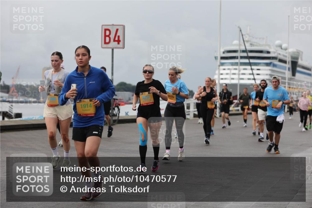 13.09.2026 - Kiel Lauf Andreas Tolksdorf http://msf.ph/oto/10470577 13.09.2026 12:10:32 Kiellinie 2, 39, 139, 1914, 4, 5015 meine-sportfotos.de