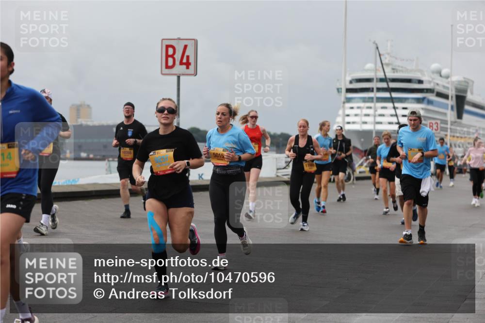 13.09.2026 - Kiel Lauf Andreas Tolksdorf http://msf.ph/oto/10470596 13.09.2026 12:10:33 Kiellinie 14, 10355, 4, 1, 39, 5015, 83 meine-sportfotos.de