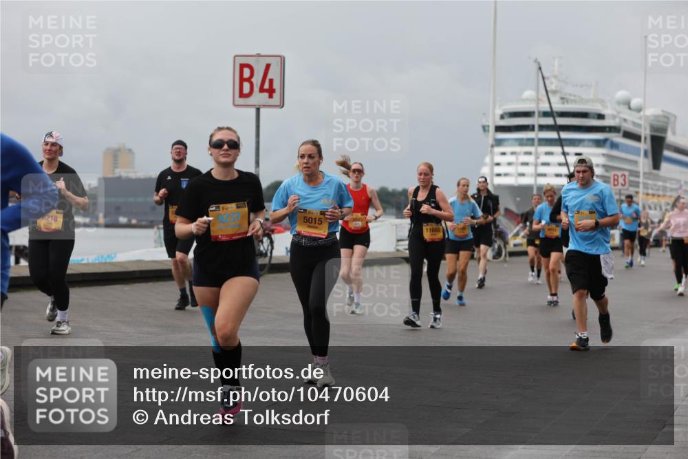 13.09.2026 - Kiel Lauf Andreas Tolksdorf http://msf.ph/oto/10470604 13.09.2026 12:10:33 Kiellinie 4, 6218, 38, 5015, 3045, 11665, 3 meine-sportfotos.de