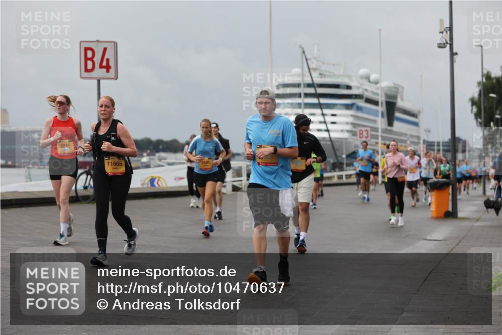 13.09.2026 - Kiel Lauf Andreas Tolksdorf http://msf.ph/oto/10470637 13.09.2026 12:10:35 Kiellinie 3045, 4, 11665, 3486, 3 meine-sportfotos.de