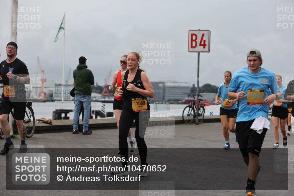 13.09.2026 - Kiel Lauf Andreas Tolksdorf http://msf.ph/oto/10470652 13.09.2026 12:10:36 Kiellinie 39, 10355, 35, 11665, 4, 39 meine-sportfotos.de