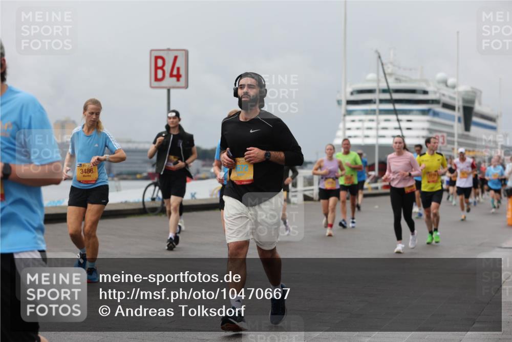 13.09.2026 - Kiel Lauf Andreas Tolksdorf http://msf.ph/oto/10470667 13.09.2026 12:10:38 Kiellinie 3486, 4 meine-sportfotos.de
