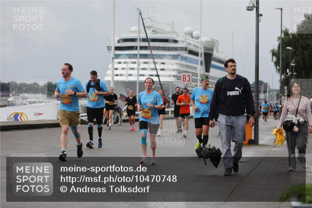 13.09.2026 - Kiel Lauf Andreas Tolksdorf http://msf.ph/oto/10470748 13.09.2026 12:11:10 Kiellinie 6828, 1984, 3 meine-sportfotos.de
