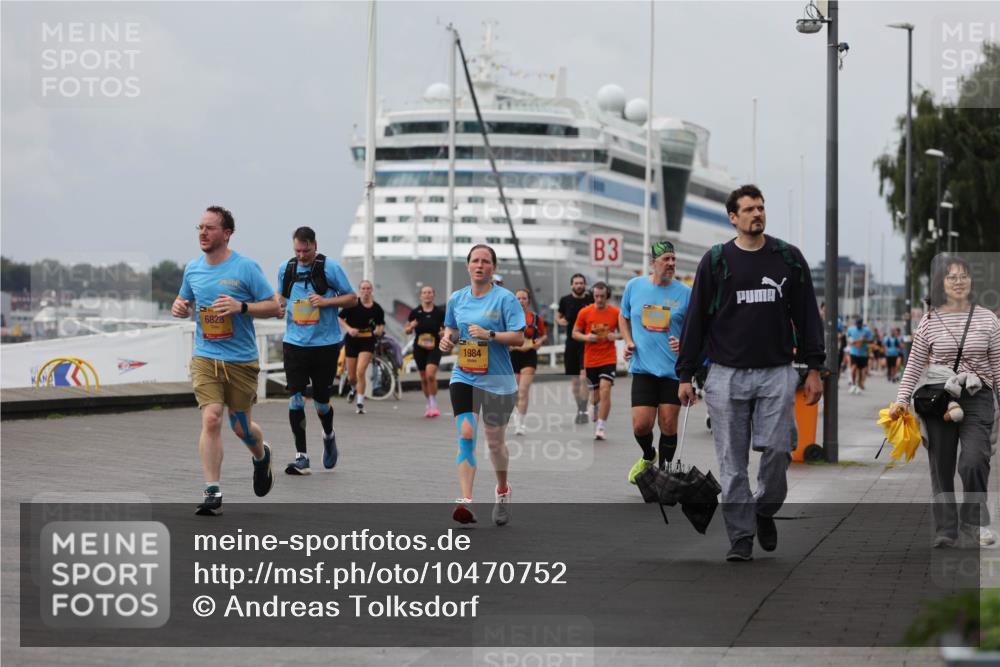 13.09.2026 - Kiel Lauf Andreas Tolksdorf http://msf.ph/oto/10470752 13.09.2026 12:11:10 Kiellinie 6828, 1984, 3 meine-sportfotos.de