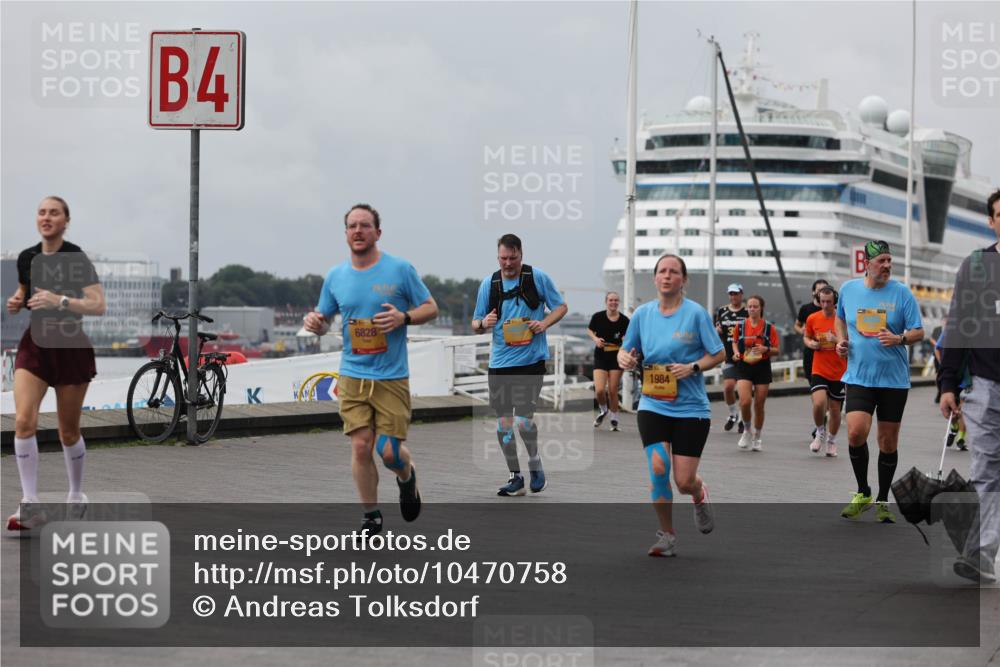 13.09.2026 - Kiel Lauf Andreas Tolksdorf http://msf.ph/oto/10470758 13.09.2026 12:11:11 Kiellinie 4, 6828, 1984 meine-sportfotos.de