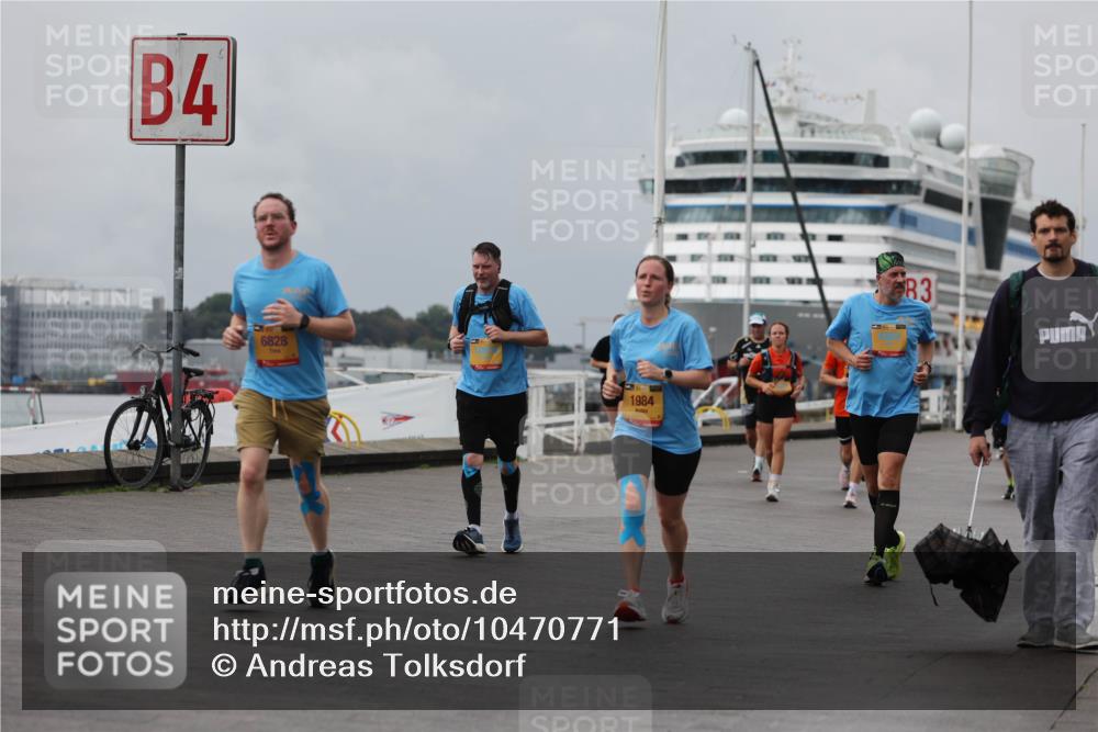 13.09.2026 - Kiel Lauf Andreas Tolksdorf http://msf.ph/oto/10470771 13.09.2026 12:11:11 Kiellinie 4, 6828, 1984, 3 meine-sportfotos.de
