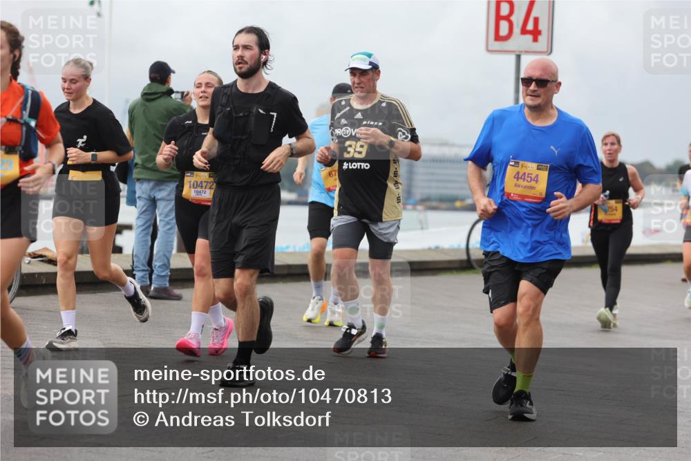 13.09.2026 - Kiel Lauf Andreas Tolksdorf http://msf.ph/oto/10470813 13.09.2026 12:11:24 Kiellinie 1, 38, 10472, 10472, 39, 4, 48, 4454 meine-sportfotos.de