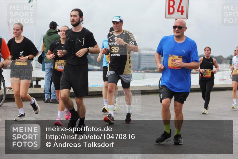 13.09.2026 - Kiel Lauf Andreas Tolksdorf http://msf.ph/oto/10470816 13.09.2026 12:11:24 Kiellinie 38, 10472, 10472, 4, 39, 44, 254, 7428 meine-sportfotos.de