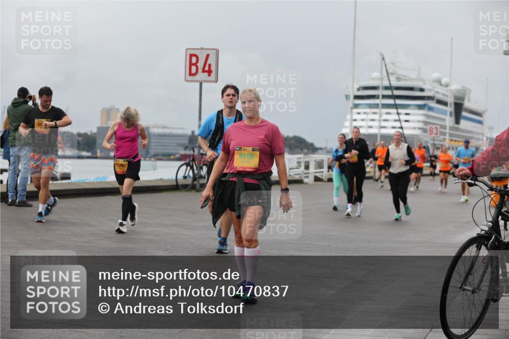 13.09.2026 - Kiel Lauf Andreas Tolksdorf http://msf.ph/oto/10470837 13.09.2026 12:11:31 Kiellinie 80, 726, 4, 38, 9196, 83 meine-sportfotos.de