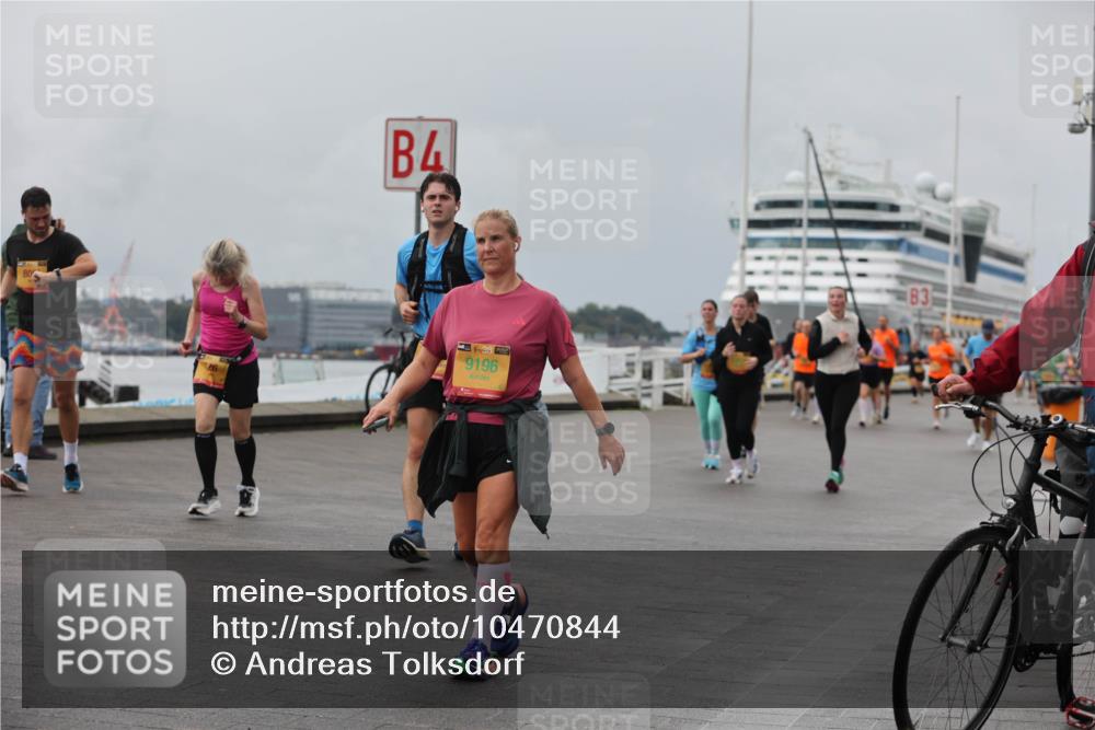 13.09.2026 - Kiel Lauf Andreas Tolksdorf http://msf.ph/oto/10470844 13.09.2026 12:11:31 Kiellinie 802, 26, 4, 38, 9196, 83 meine-sportfotos.de