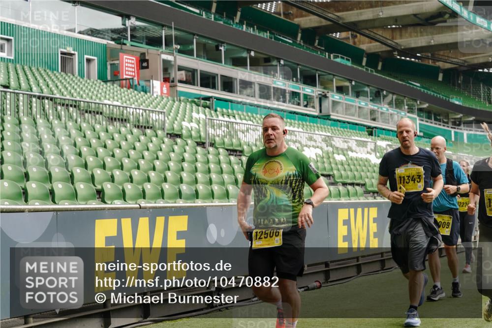 13.09.2026 - 21. swb-Marathon Bremen Michael Burmester http://msf.ph/oto/10470882 13.09.2026 10:36:41 Laufen im Stadion 10092, 10150, 10152, 10153, 10154, 10160, 10173, 10175, 10181, 10182, 10186, 10187, 10195, 10198, 10237, 10245, 10251, 10257, 10263, 10272, 10275, 10278, 10291, 10296, 10306, 10309, 10315, 10327, 10331, 10332, 10338, 10357, 10377, 10382, 10390, 10403, 10409, 10411, 10420, 10429, 10439, 10444, 10473, 10477, 10481, 10492, 10497, 10500, 10516, 10531, 10560, 10569, 10598, 10607, 10613, 10617, 10633, 10636, 10647, 10648, 10659, 10663, 10671, 10672, 10674, 10715 meine-sportfotos.de