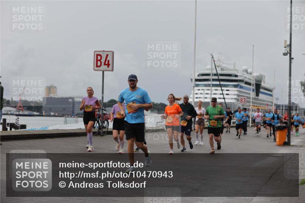 13.09.2026 - Kiel Lauf Andreas Tolksdorf http://msf.ph/oto/10470943 13.09.2026 12:11:41 Kiellinie 4, 4996, 6478, 3 meine-sportfotos.de