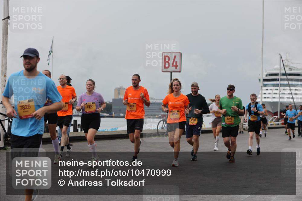 13.09.2026 - Kiel Lauf Andreas Tolksdorf http://msf.ph/oto/10470999 13.09.2026 12:11:44 Kiellinie 7825, 4, 52, 3955, 1457, 4996, 8397, 12030, 3079, 6478 meine-sportfotos.de