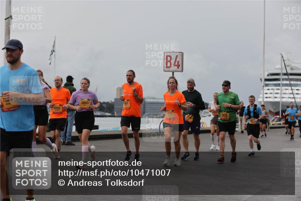 13.09.2026 - Kiel Lauf Andreas Tolksdorf http://msf.ph/oto/10471007 13.09.2026 12:11:44 Kiellinie 248, 3, 3955, 157, 9452, 4, 4996, 8397, 6478 meine-sportfotos.de