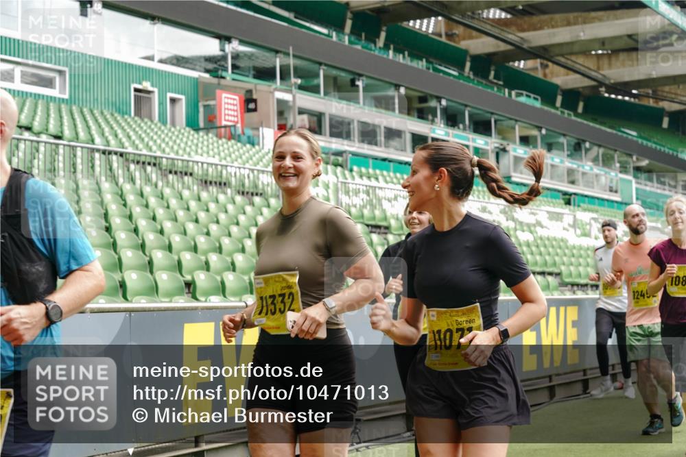 13.09.2026 - 21. swb-Marathon Bremen Michael Burmester http://msf.ph/oto/10471013 13.09.2026 10:36:44 Laufen im Stadion 10092, 10150, 10152, 10153, 10154, 10160, 10173, 10175, 10181, 10182, 10186, 10187, 10195, 10198, 10237, 10245, 10251, 10257, 10263, 10272, 10275, 10278, 10291, 10296, 10306, 10309, 10315, 10327, 10331, 10332, 10338, 10357, 10377, 10382, 10390, 10403, 10409, 10411, 10420, 10429, 10439, 10444, 10473, 10477, 10481, 10492, 10497, 10500, 10516, 10531, 10560, 10569, 10598, 10607, 10613, 10617, 10633, 10636, 10647, 10648, 10659, 10663, 10671, 10672, 10674 meine-sportfotos.de