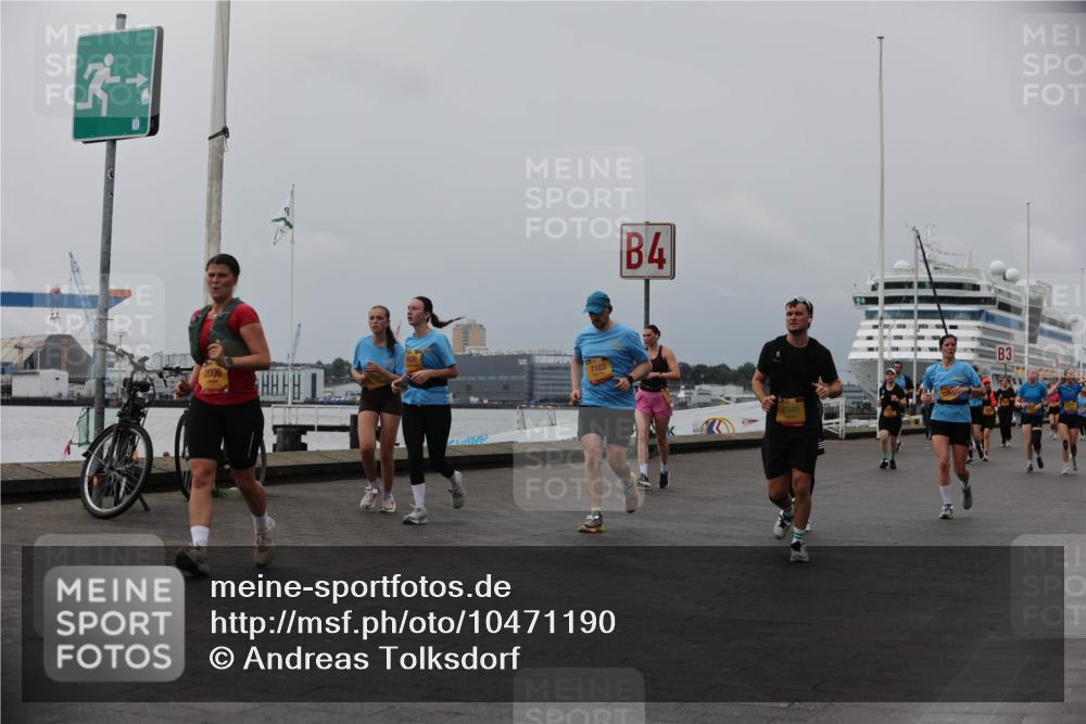 13.09.2026 - Kiel Lauf Andreas Tolksdorf http://msf.ph/oto/10471190 13.09.2026 12:18:24 Kiellinie 2006, 7103, 4, 3349, 3, 62 meine-sportfotos.de