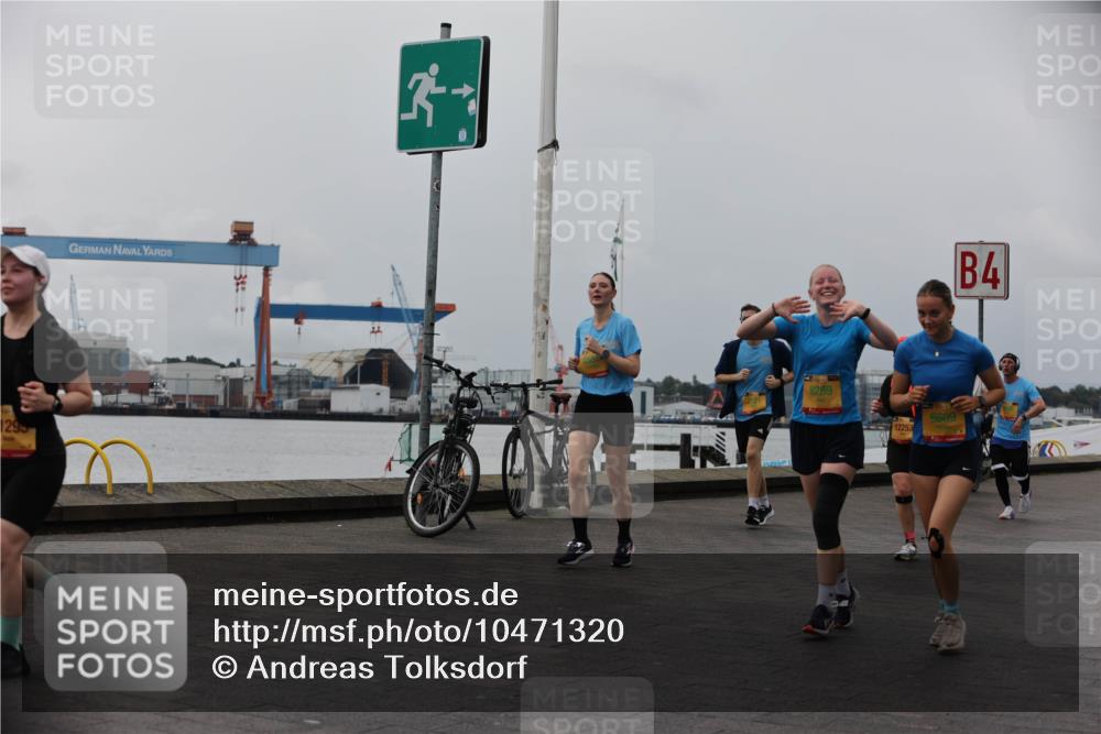 13.09.2026 - Kiel Lauf Andreas Tolksdorf http://msf.ph/oto/10471320 13.09.2026 12:18:35 Kiellinie 1295, 38, 2121, 8289, 4, 12253, 6609 meine-sportfotos.de