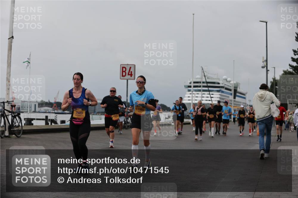 13.09.2026 - Kiel Lauf Andreas Tolksdorf http://msf.ph/oto/10471545 13.09.2026 12:19:06 Kiellinie 4, 7583, 10643, 11985 meine-sportfotos.de