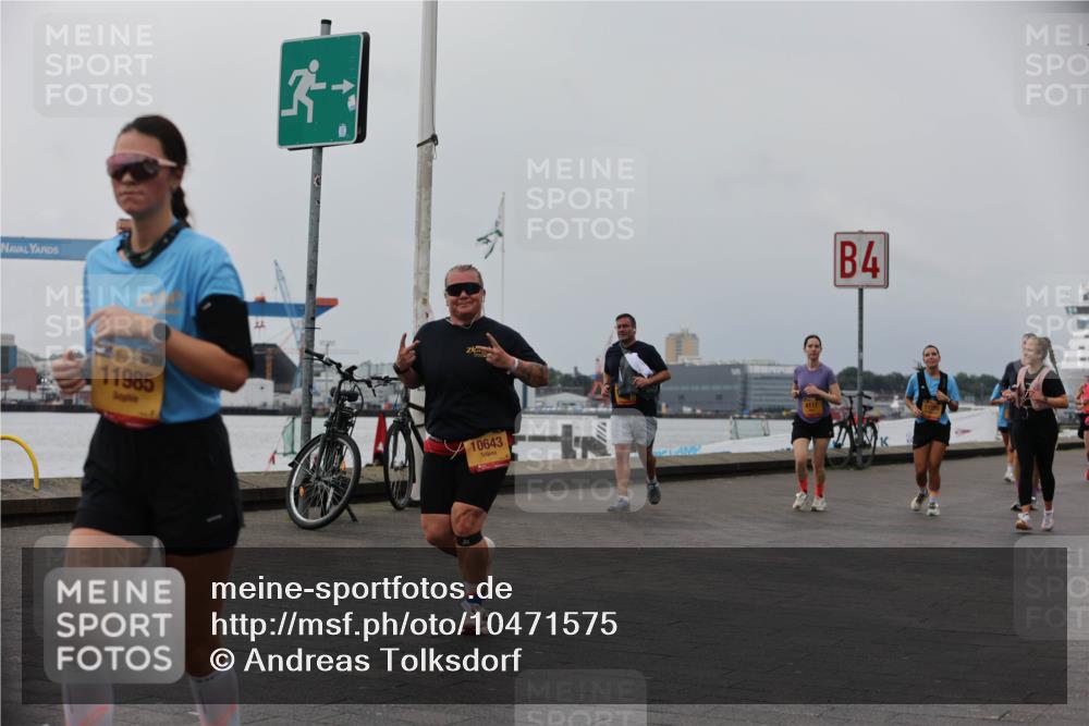 13.09.2026 - Kiel Lauf Andreas Tolksdorf http://msf.ph/oto/10471575 13.09.2026 12:19:09 Kiellinie 11985, 10643, 4117, 4 meine-sportfotos.de